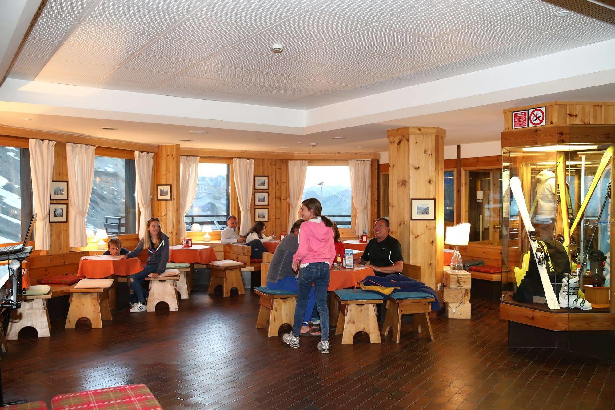 Albergo Quarto Pirovano Passo Stelvio Exteriér fotografie